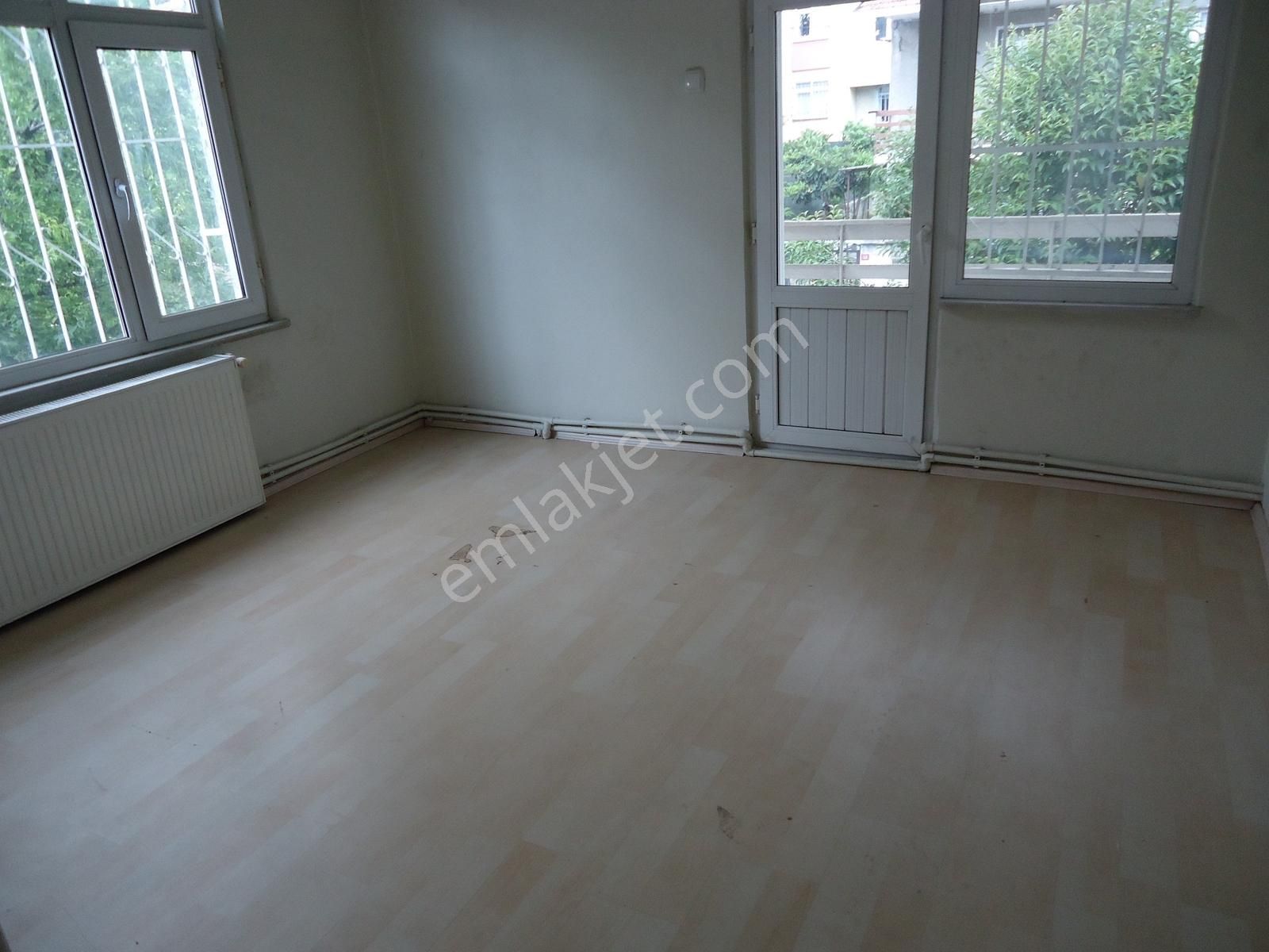 Bahcelievlerde Mustakil Bahceli Villa - Görsel 10