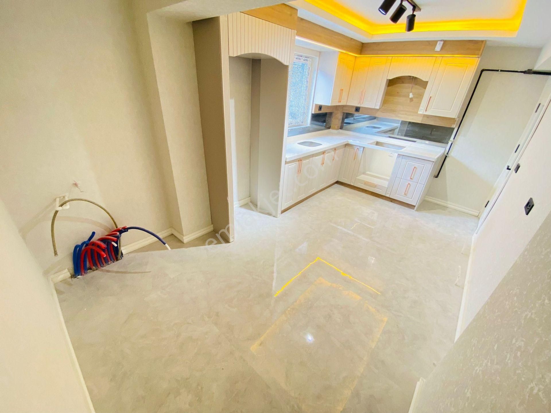 Merkezi Konumda Emsalsiz İşcilikte Çok Geniş 3+1 Fırsat Daire - Görsel 6