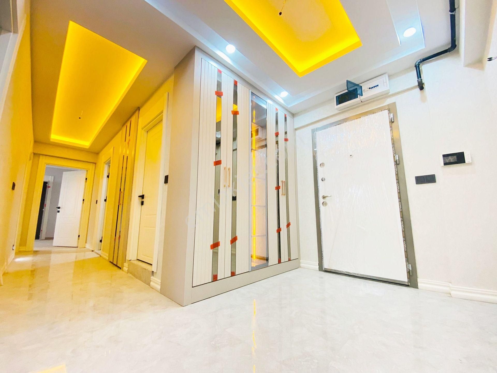 Merkezi Konumda Emsalsiz İşcilikte Çok Geniş 3+1 Fırsat Daire - Görsel 27