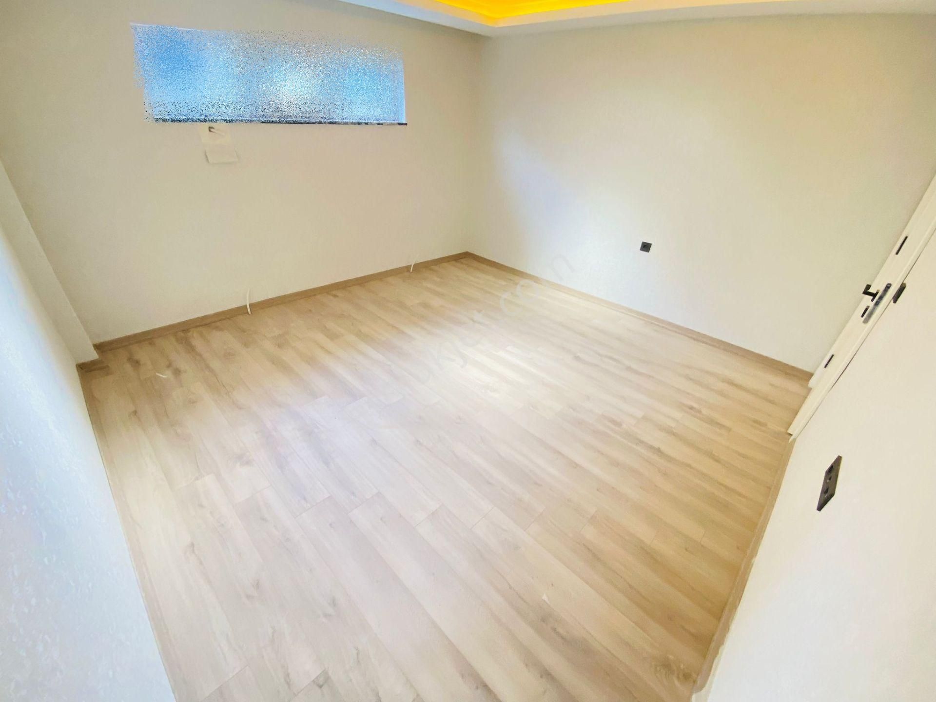 Merkezi Konumda Emsalsiz İşcilikte Çok Geniş 3+1 Fırsat Daire - Görsel 19