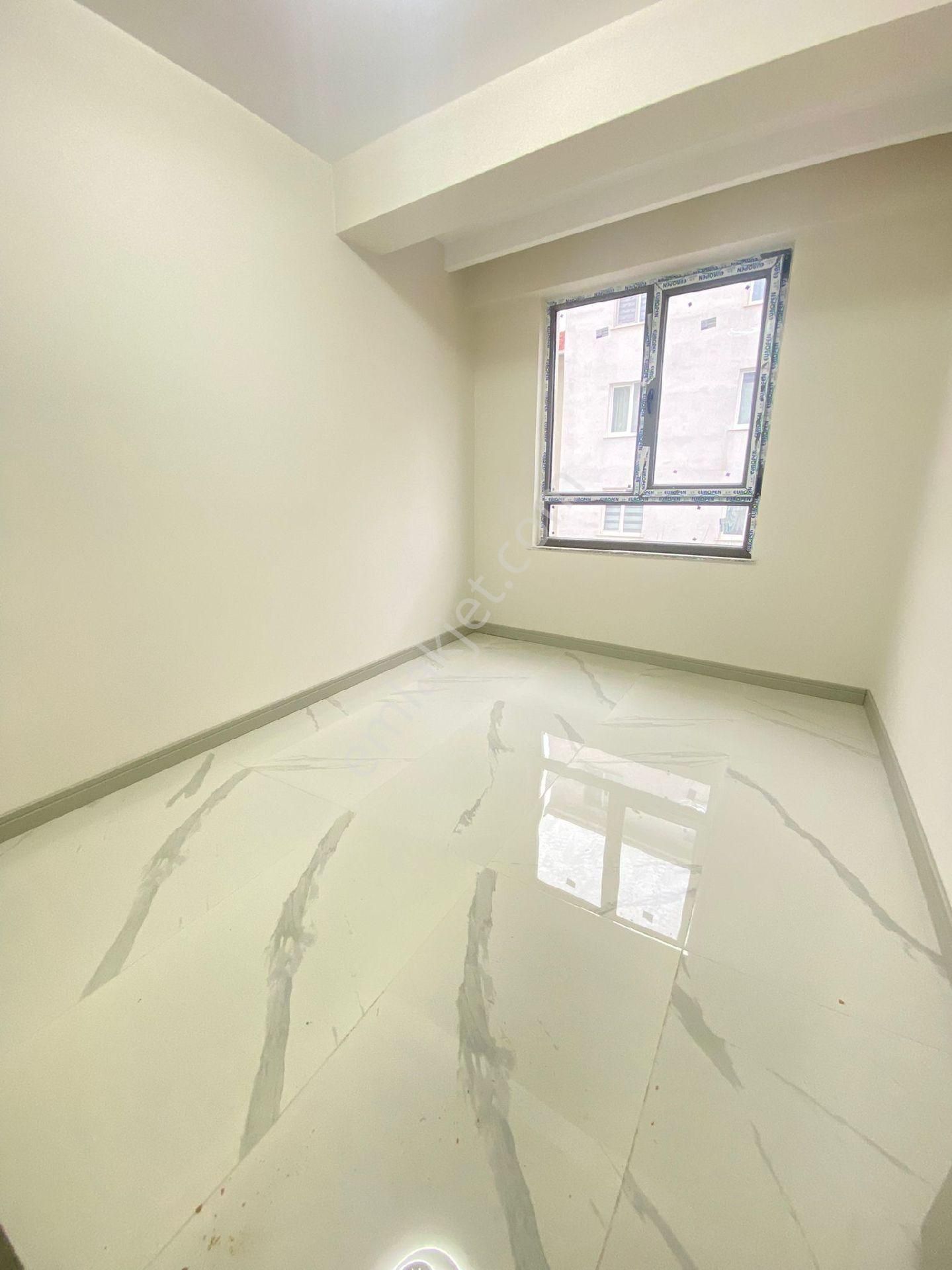 Eğitimciler Caddesi Dibi Balkonlu - Görsel 4