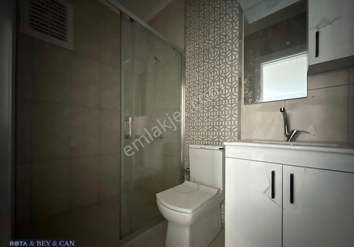 Rota'dan | Caddeye Yakın | Ebeveyn Banyolu | 3+1 Mükemmel Daire - Görsel 13