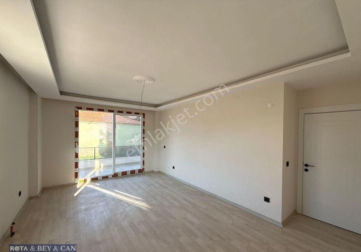 Rota'dan | Caddeye Yakın | Ebeveyn Banyolu | 3+1 Mükemmel Daire - Görsel 3