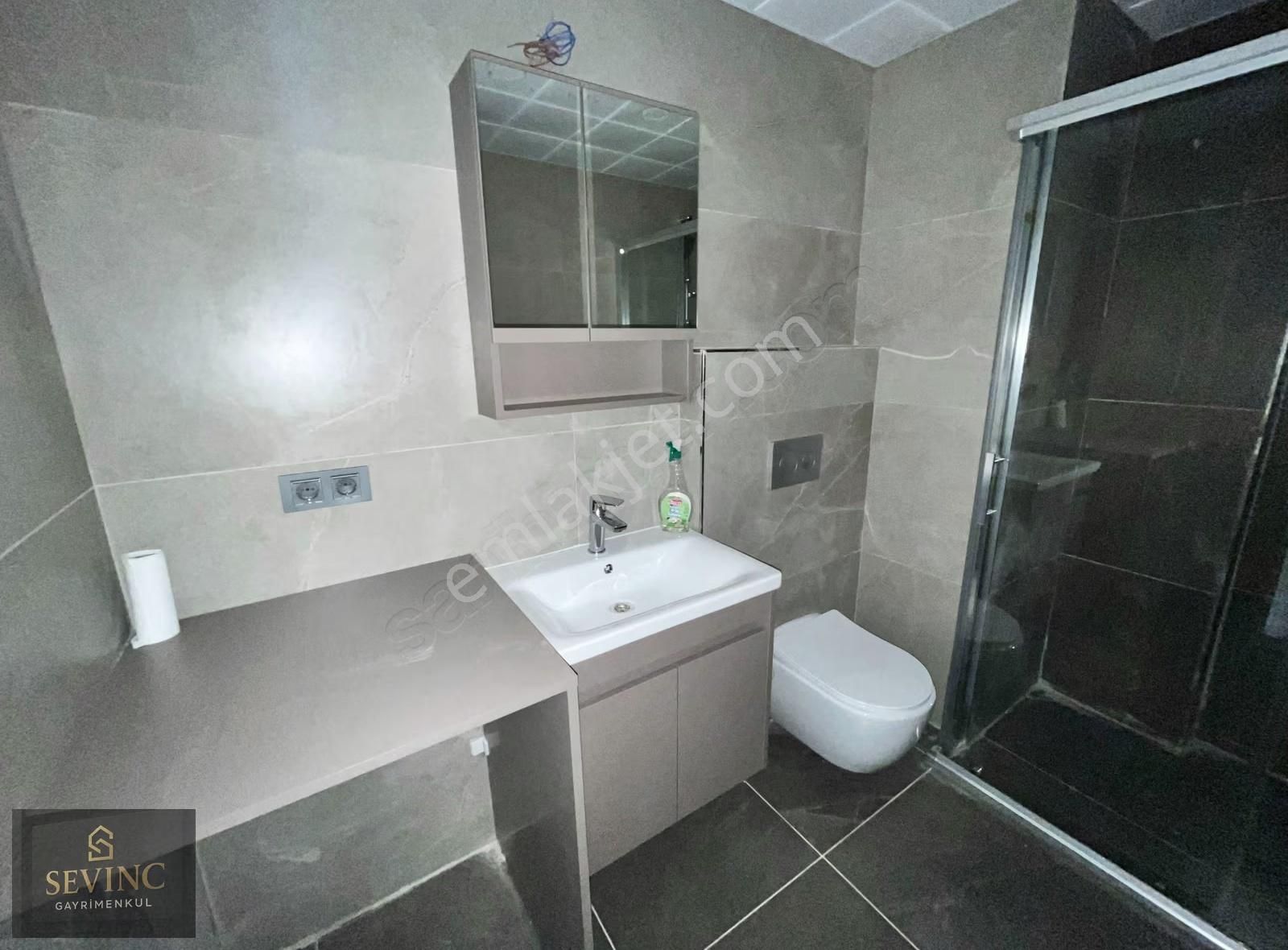 Sevinç'ten Cadde Port'ta Ön Cephe Manzaralı 1+1 Kiralık Daire - Görsel 25