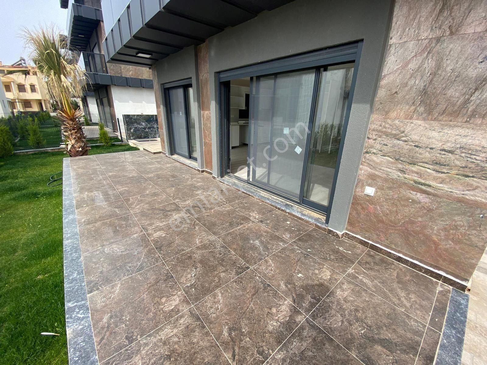 Gümüldür / Özdere’de Bahçeli, Havuzlu Ve Denize Yakın Lüks Villa - Görsel 17