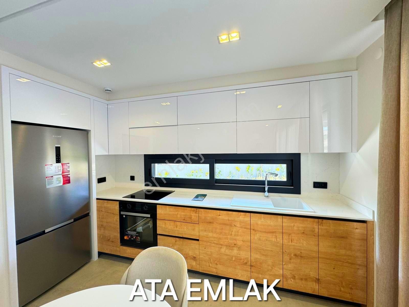 Ata Emlak'tan Özel Havuzlu Köşe Konumlu Bahçeli Sıfır Villa - Görsel 23