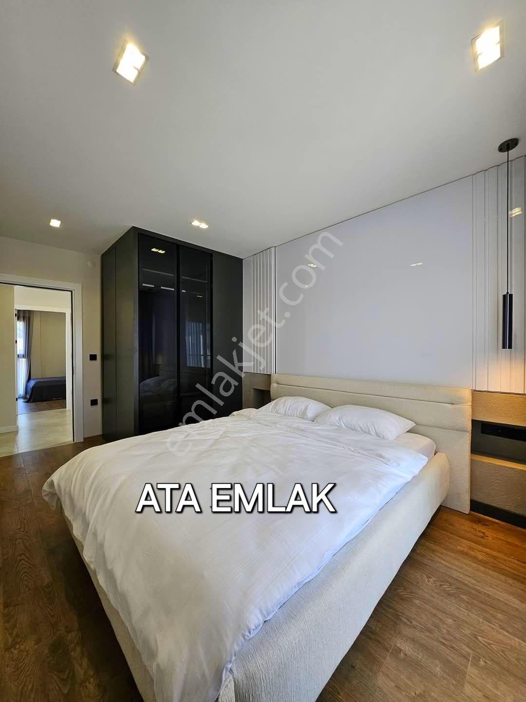 Ata Emlak'tan Özel Havuzlu Köşe Konumlu Bahçeli Sıfır Villa - Görsel 9