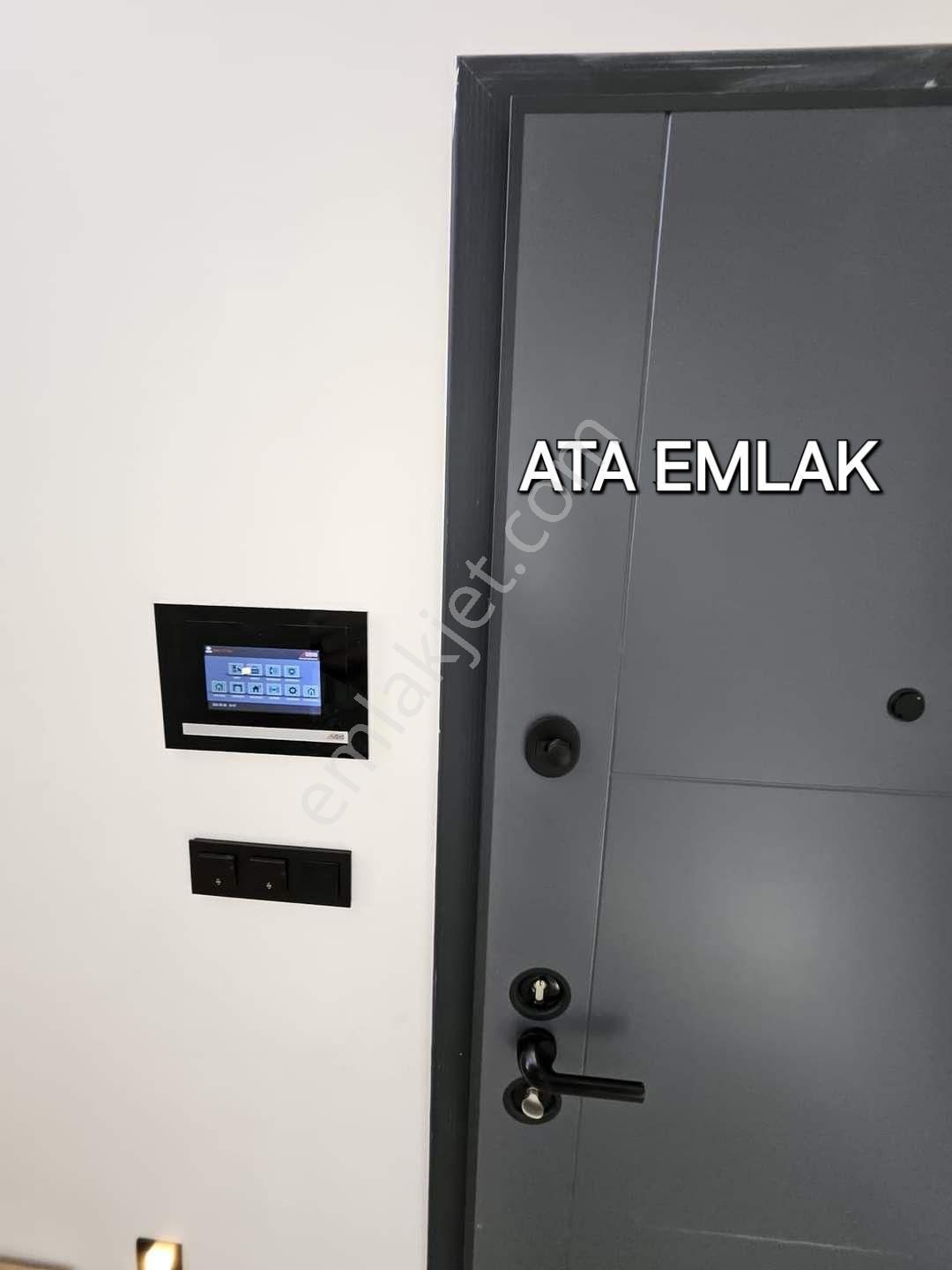 Ata Emlak'tan Özel Havuzlu Köşe Konumlu Bahçeli Sıfır Villa - Görsel 35