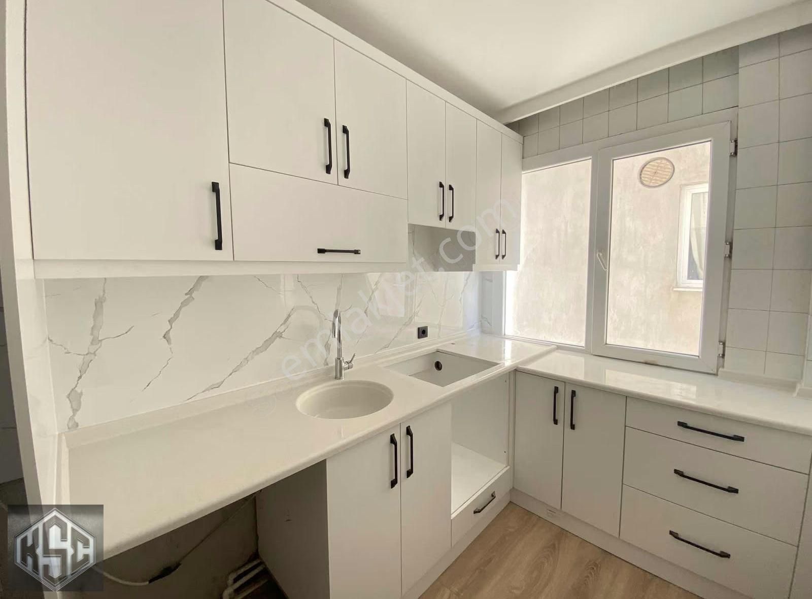 Karadeniz Emlak Tan Komple Yenilenmiş Tadilatlı Geniş 3+1 Dai