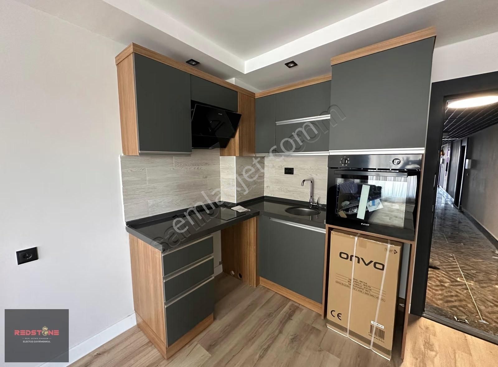 Redstone'dan Uysal Piazza'da Satılık 1+1 Eşyalı Daire - Görsel 3