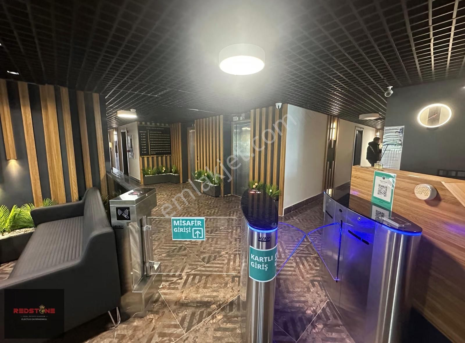 Redstone'dan Uysal Piazza'da Satılık 1+1 Eşyalı Daire - Görsel 22