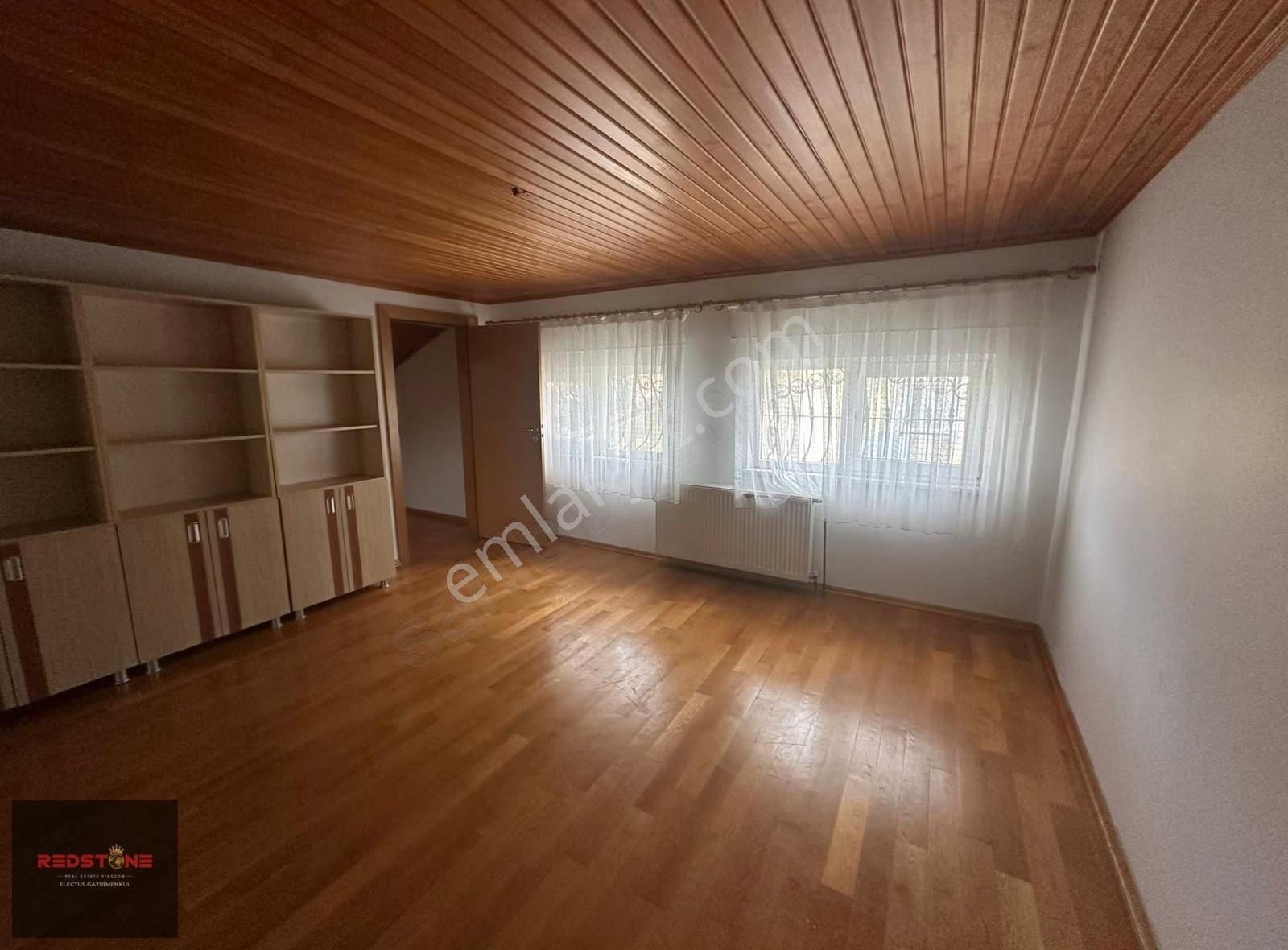 Redstone'dan Emlaklar Bölgesi Kiralık 5+1 Villa - Görsel 34