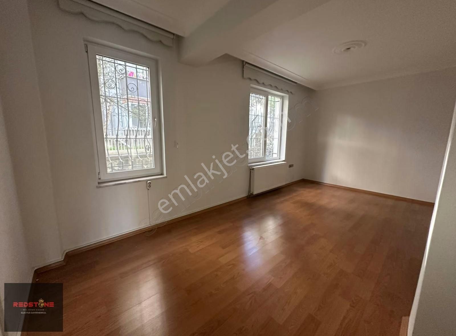 Redstone'dan Emlaklar Bölgesi Kiralık 5+1 Villa - Görsel 27