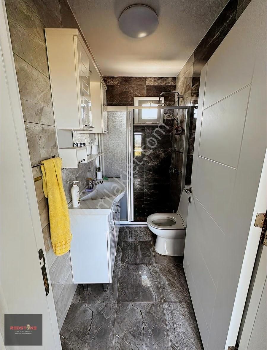 Redstone'dan Doğa Manzaralı Eşyalı Çiftlik Evi Ve Bağı - Görsel 27