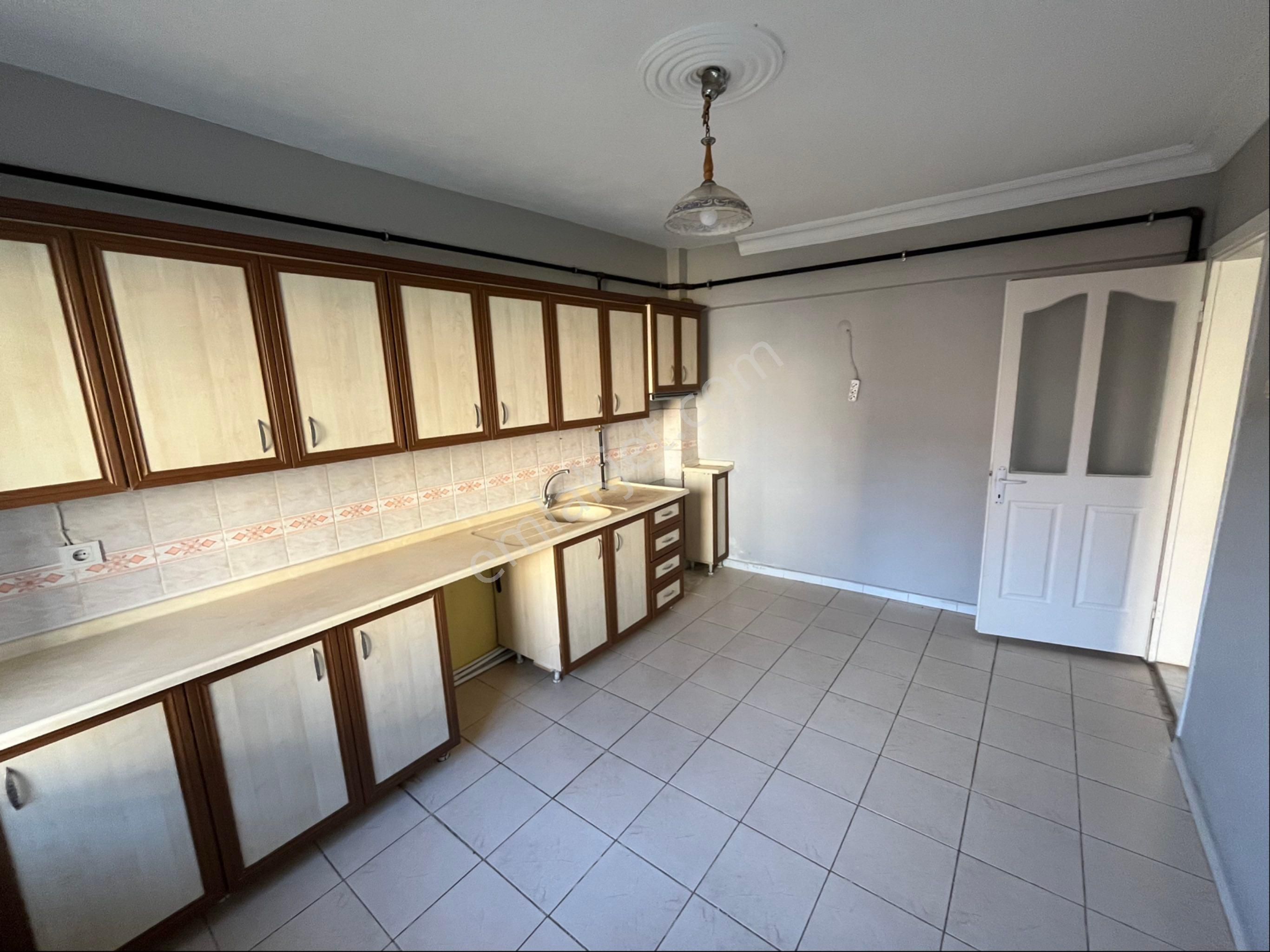 Miray Emlaktan Pınarbaşı Mahallesinde Doğalgazlı Kiralık 2+1 Daire - Görsel 22