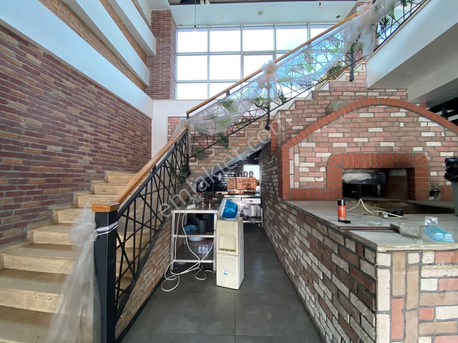 Büyükçekmece Mimarsinan E5 Cepheli Kiralık Dükkan - Görsel 15