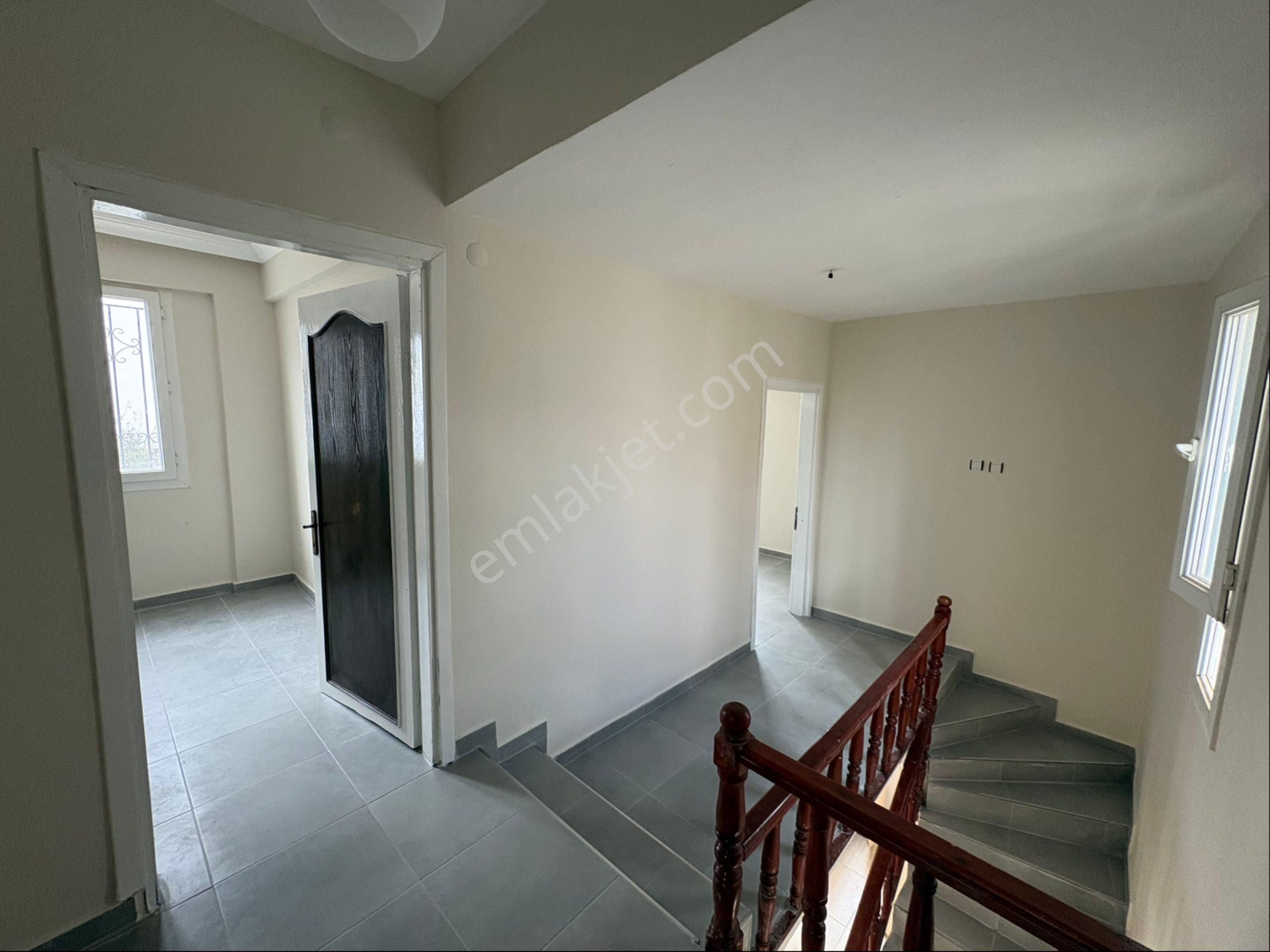 Yeşilkent Sitesinde 2+1 Tam Müstakil Villa - Görsel 20