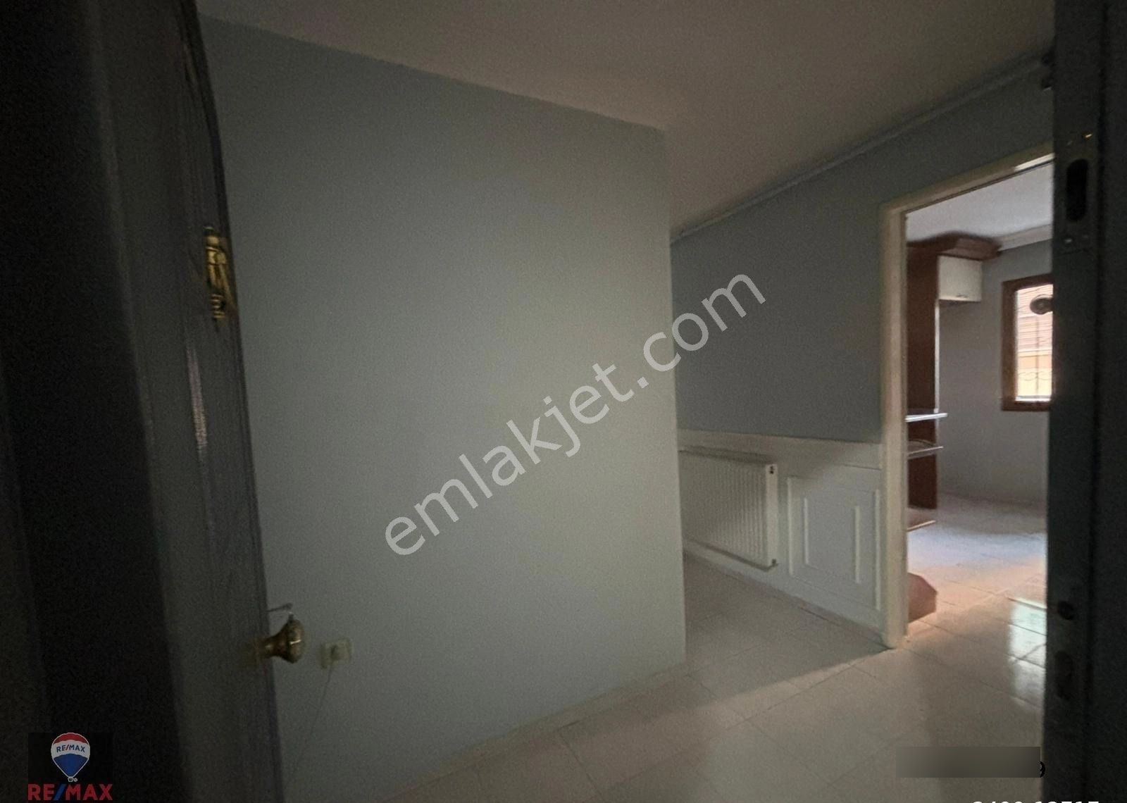 Bayraklı Yenigirne'de 3+1 Geniş Ferah Kiralık Daire - Görsel 15