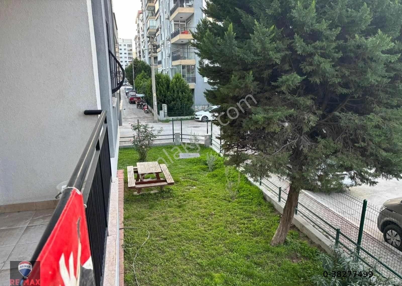 Bayraklı Yenigirne'de 3+1 Geniş Ferah Kiralık Daire - Görsel 16