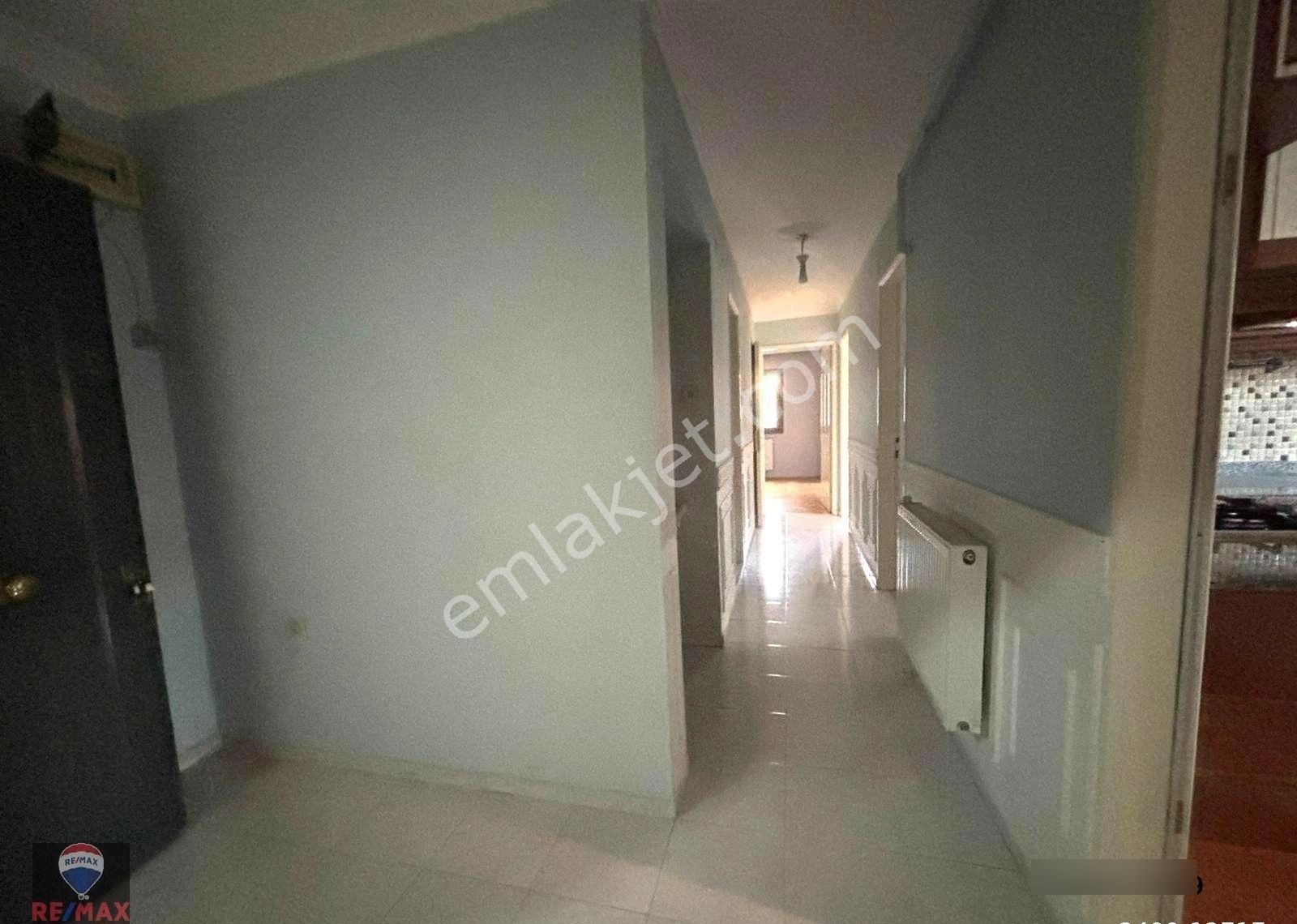 Bayraklı Yenigirne'de 3+1 Geniş Ferah Kiralık Daire - Görsel 11