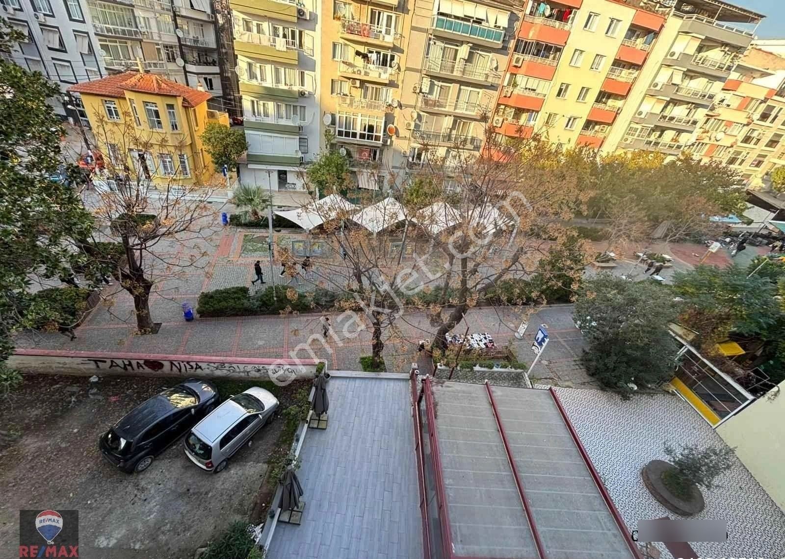Karşıyaka Sevgı Yolunda Asanörlü Arakat Kıralık Daıre - Görsel 12