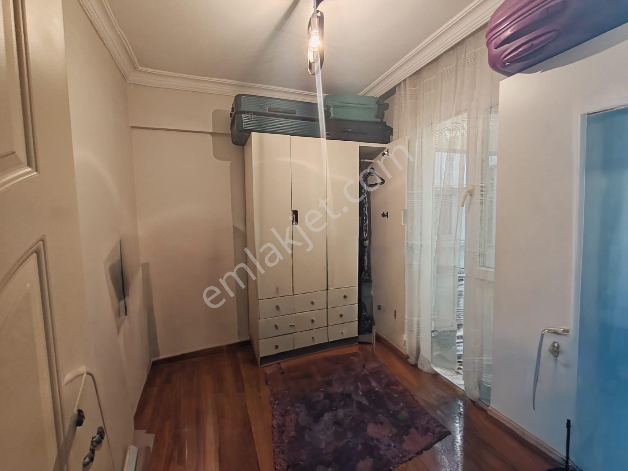 Bostanlı' Da Sahile 200 Metre Ara Kat 2+1 Geniş Satılık Daire - Görsel 7