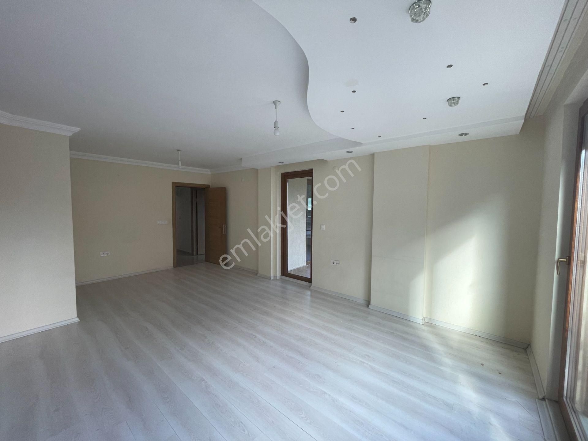 Paşaalanı 'nda Kiralık Konforlu 3+1 Daire - Görsel 9