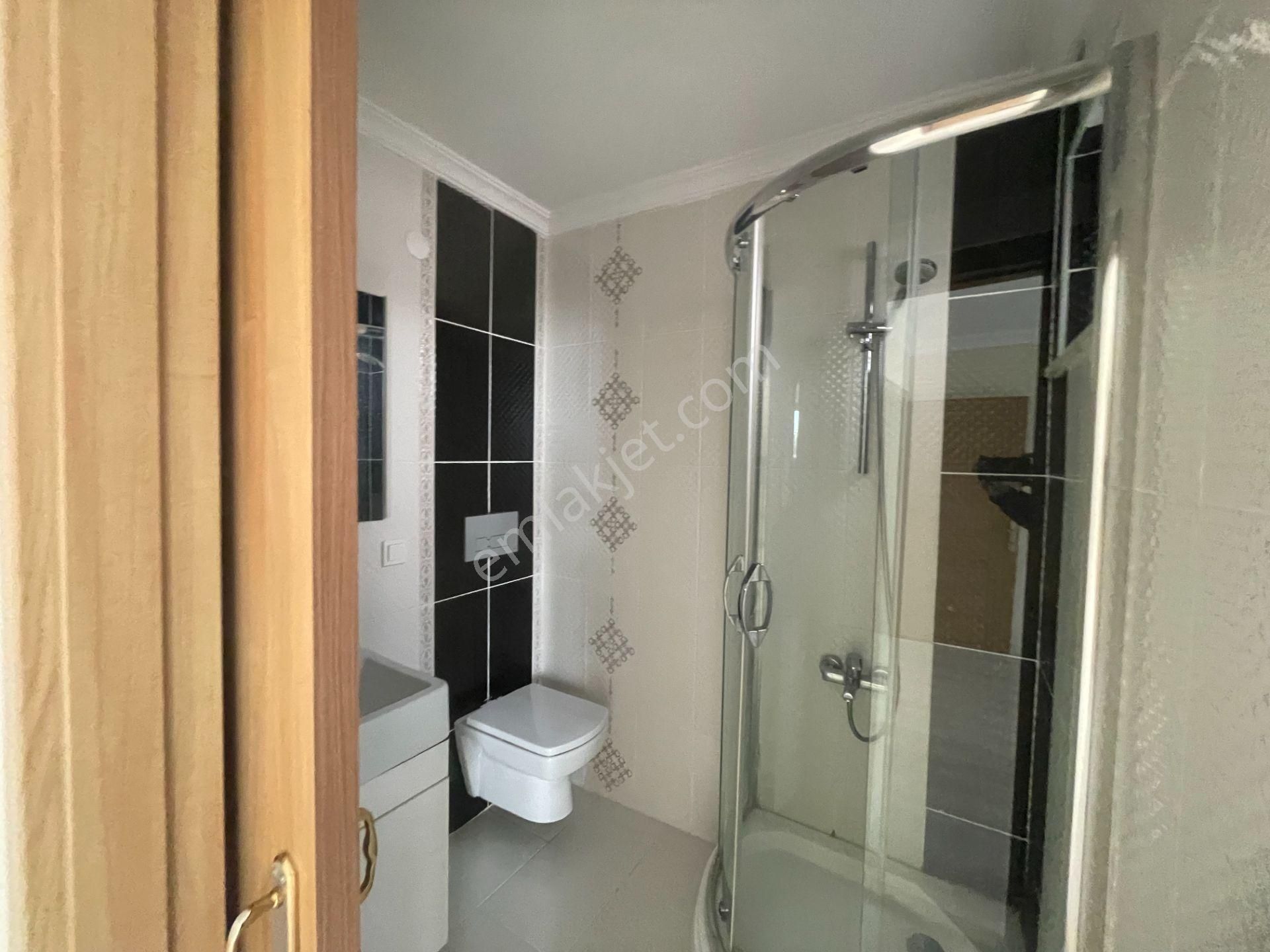 Paşaalanı 'nda Kiralık Konforlu 3+1 Daire - Görsel 38