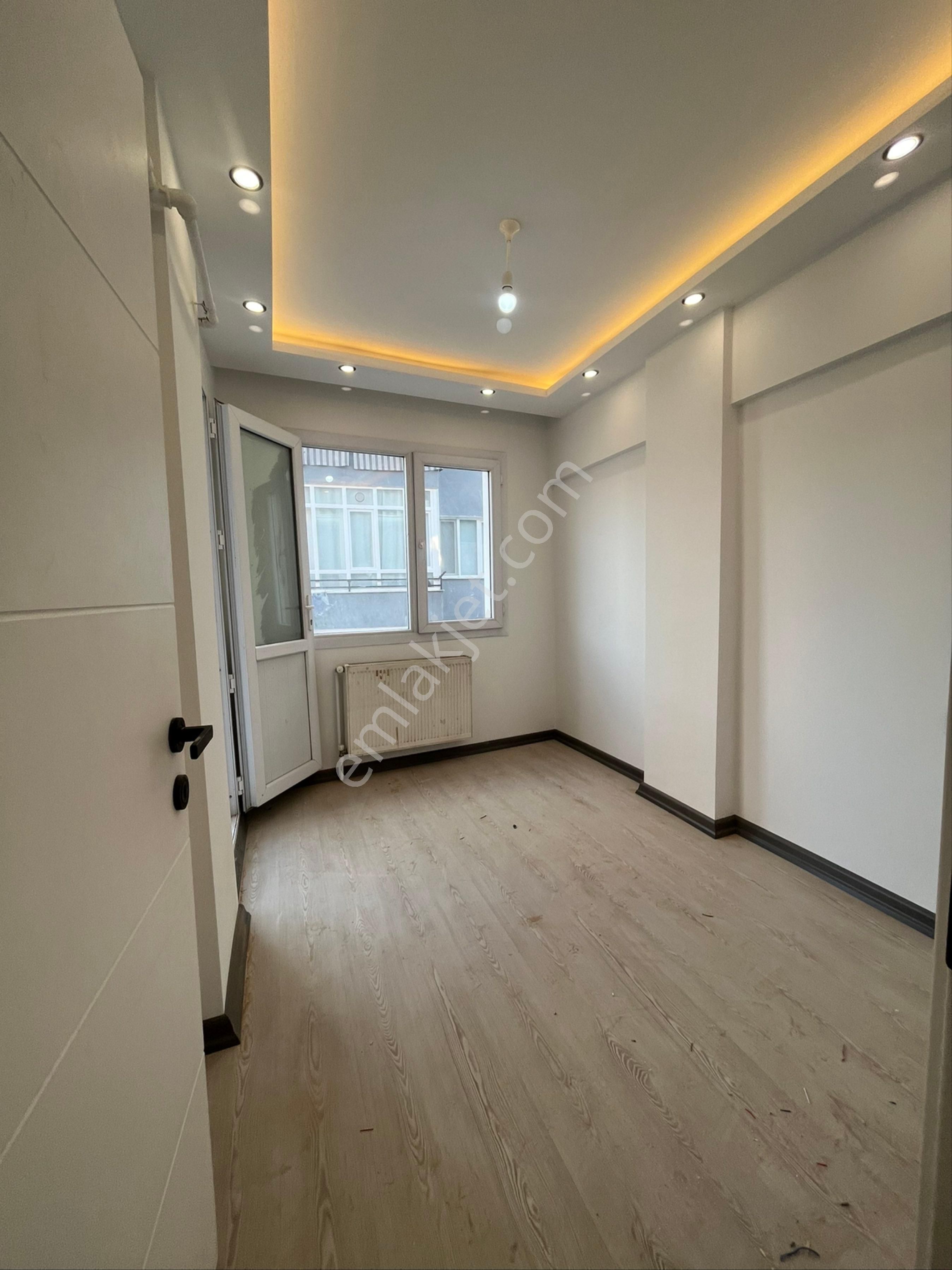 Kırca Emlaktan Cadde Üzeri 2+1 Satılık Daire - Görsel 12