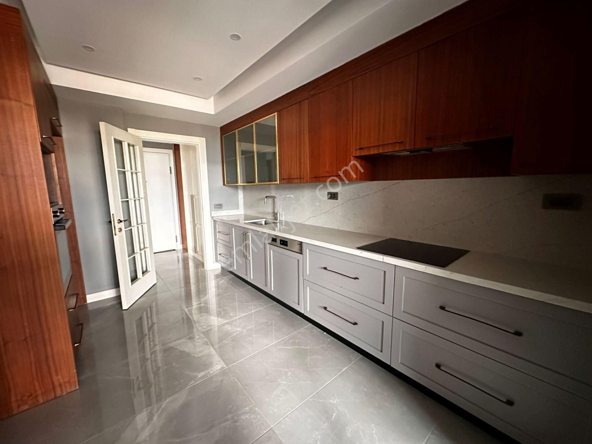 Büyükçekmece Rose Marine Butik Sitesinde 4+1 Kiralık Daire - Görsel 5