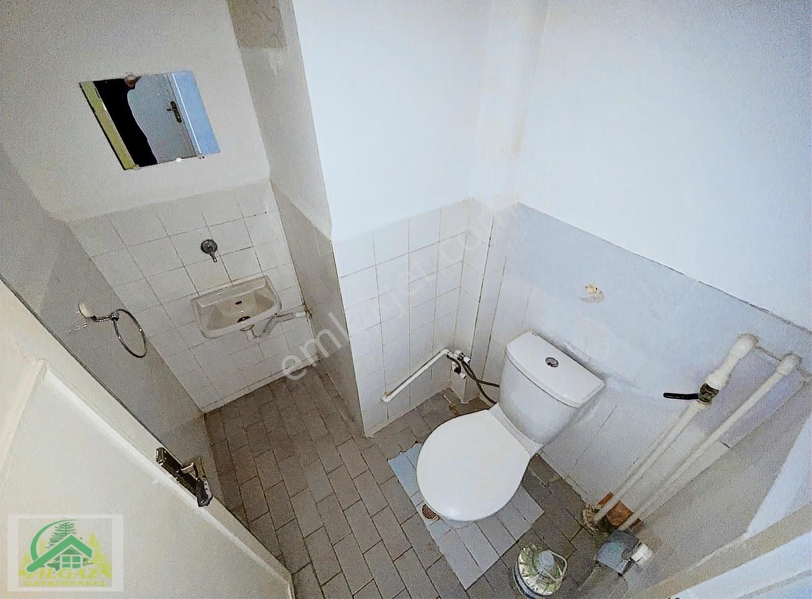 Etlik'te Manzaralı 3+1 Bağımsız Üst Kat Yılın Son Fırsat Dairesi - Görsel 13