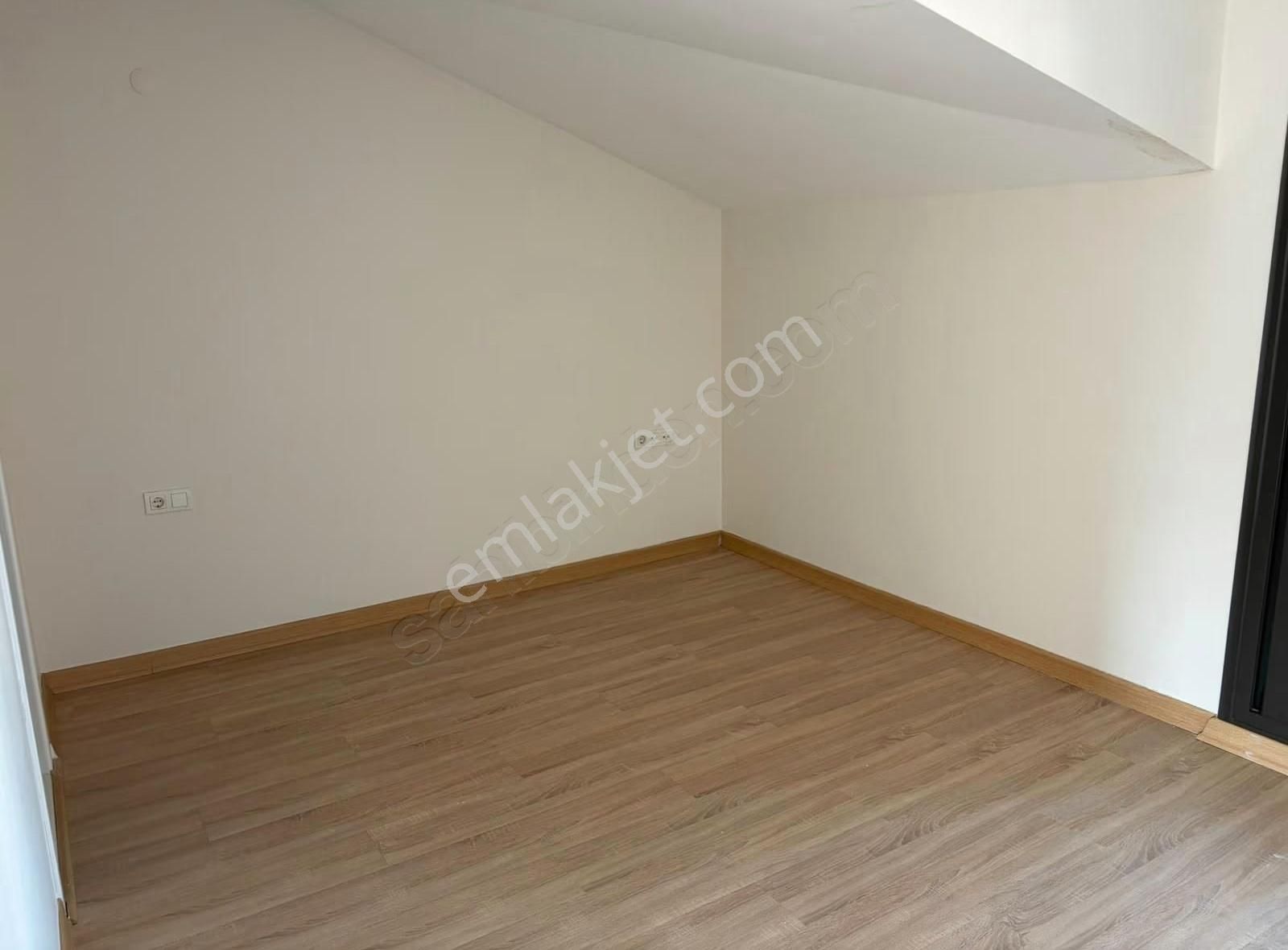 Sağlık Mahallesinde Lüks Dubleks Daire - Görsel 3