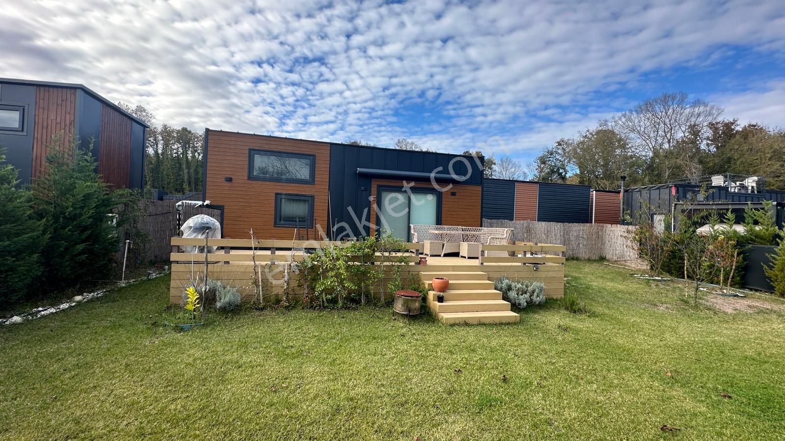 Çatalca Karamandere'de İki Parselde Harika Tiny House & Arazi - Görsel 3