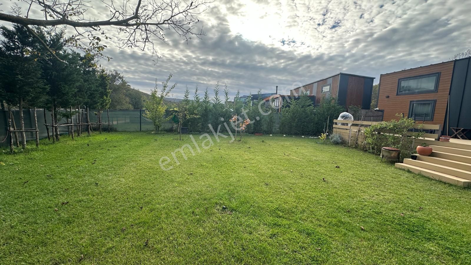 Çatalca Karamandere'de İki Parselde Harika Tiny House & Arazi - Görsel 8