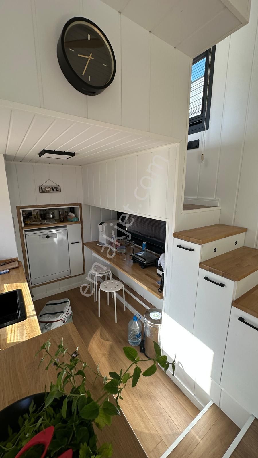 Çatalca Karamandere'de İki Parselde Harika Tiny House & Arazi - Görsel 23