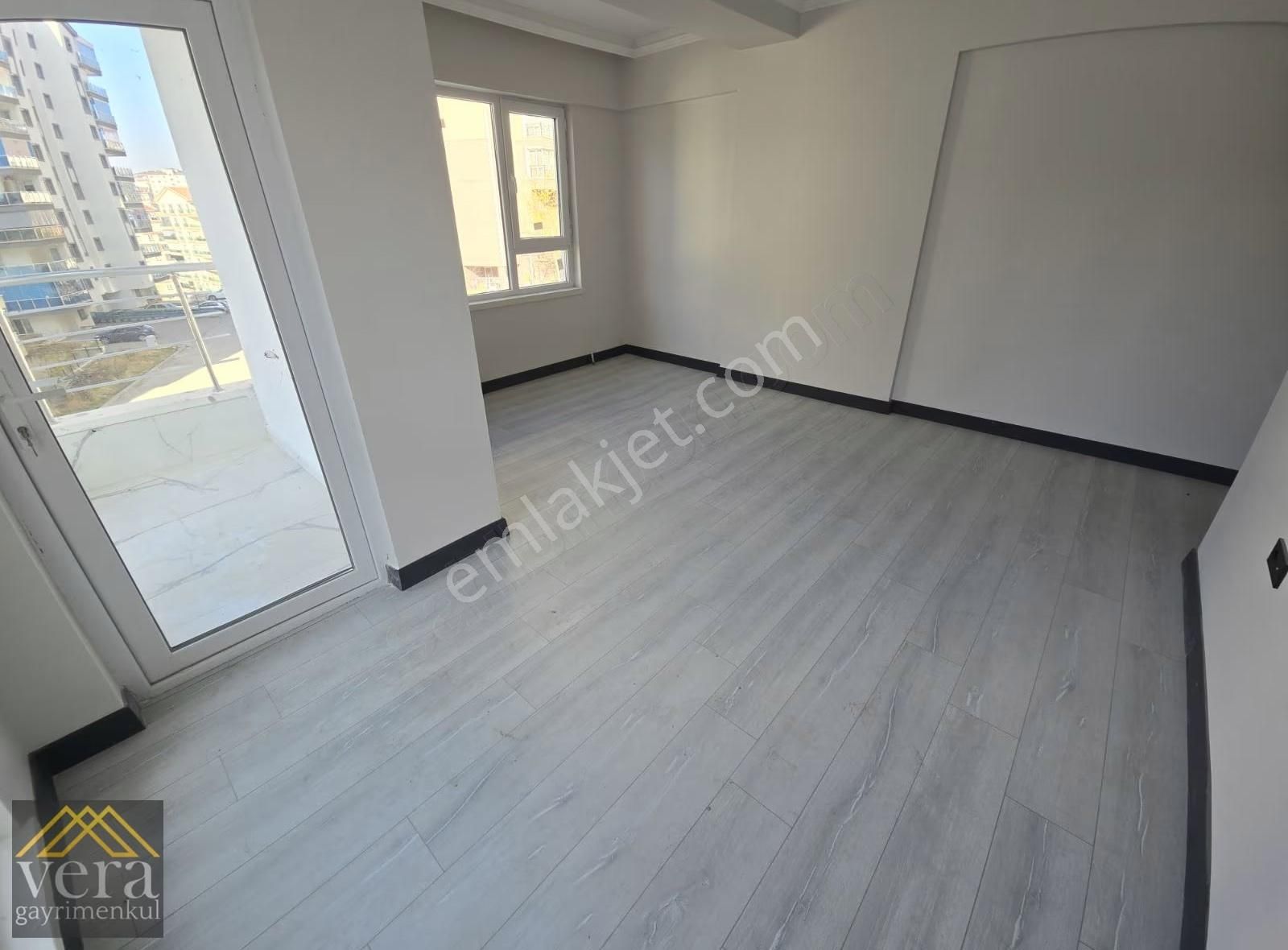 Cadde Üzeri Full Yapılı Sıfır 3+1 Oturuma Hazır Nata Vega Yakını - Görsel 22