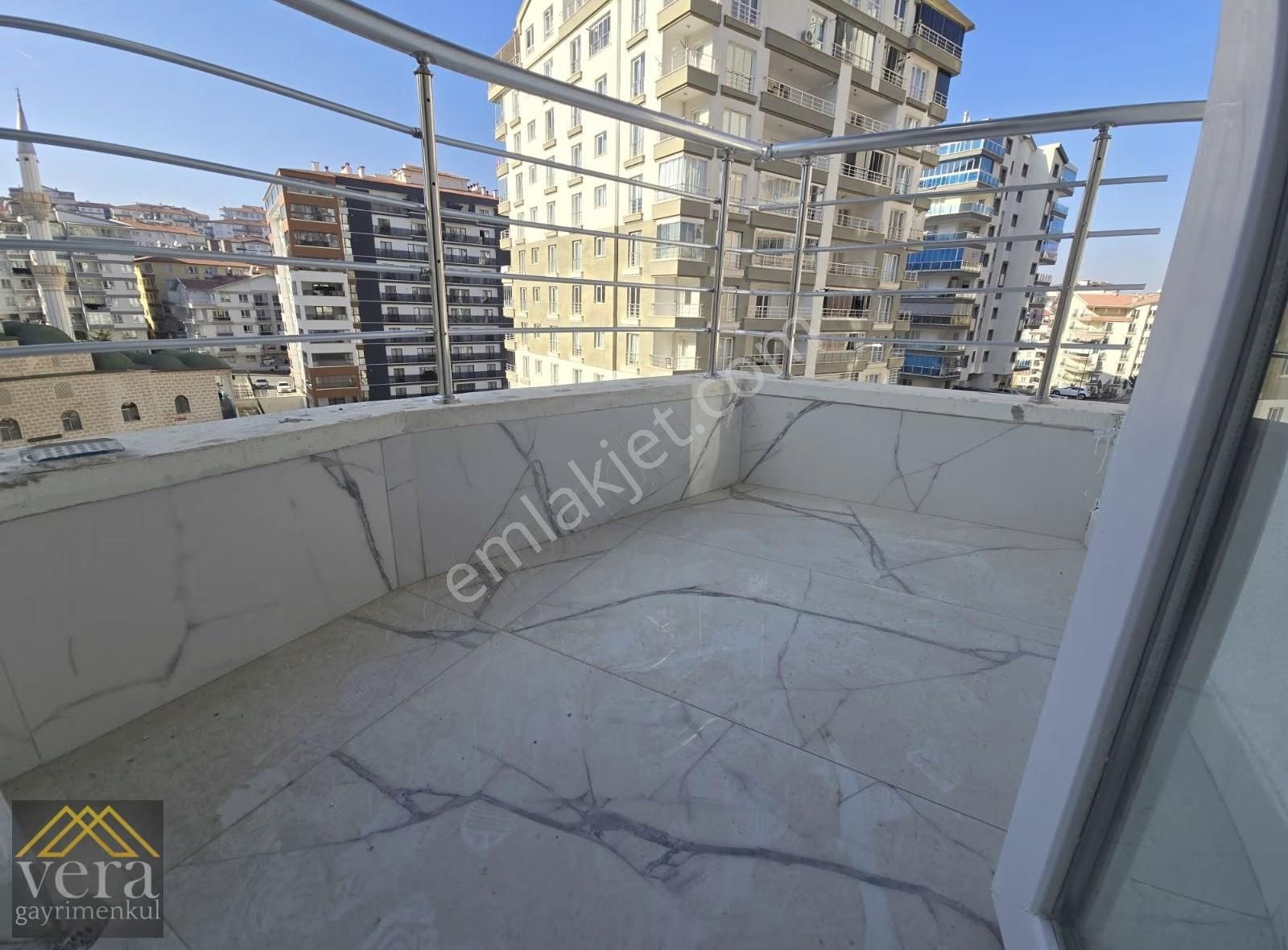 Cadde Üzeri Full Yapılı Sıfır 3+1 Oturuma Hazır Nata Vega Yakını - Görsel 14