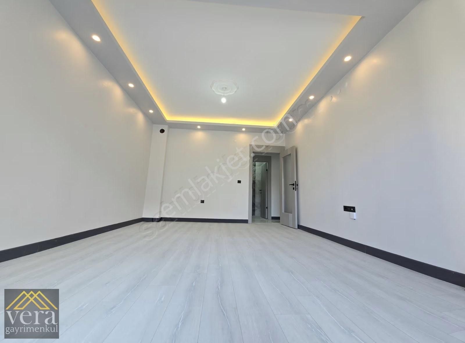 Cadde Üzeri Full Yapılı Sıfır 3+1 Oturuma Hazır Nata Vega Yakını - Görsel 7