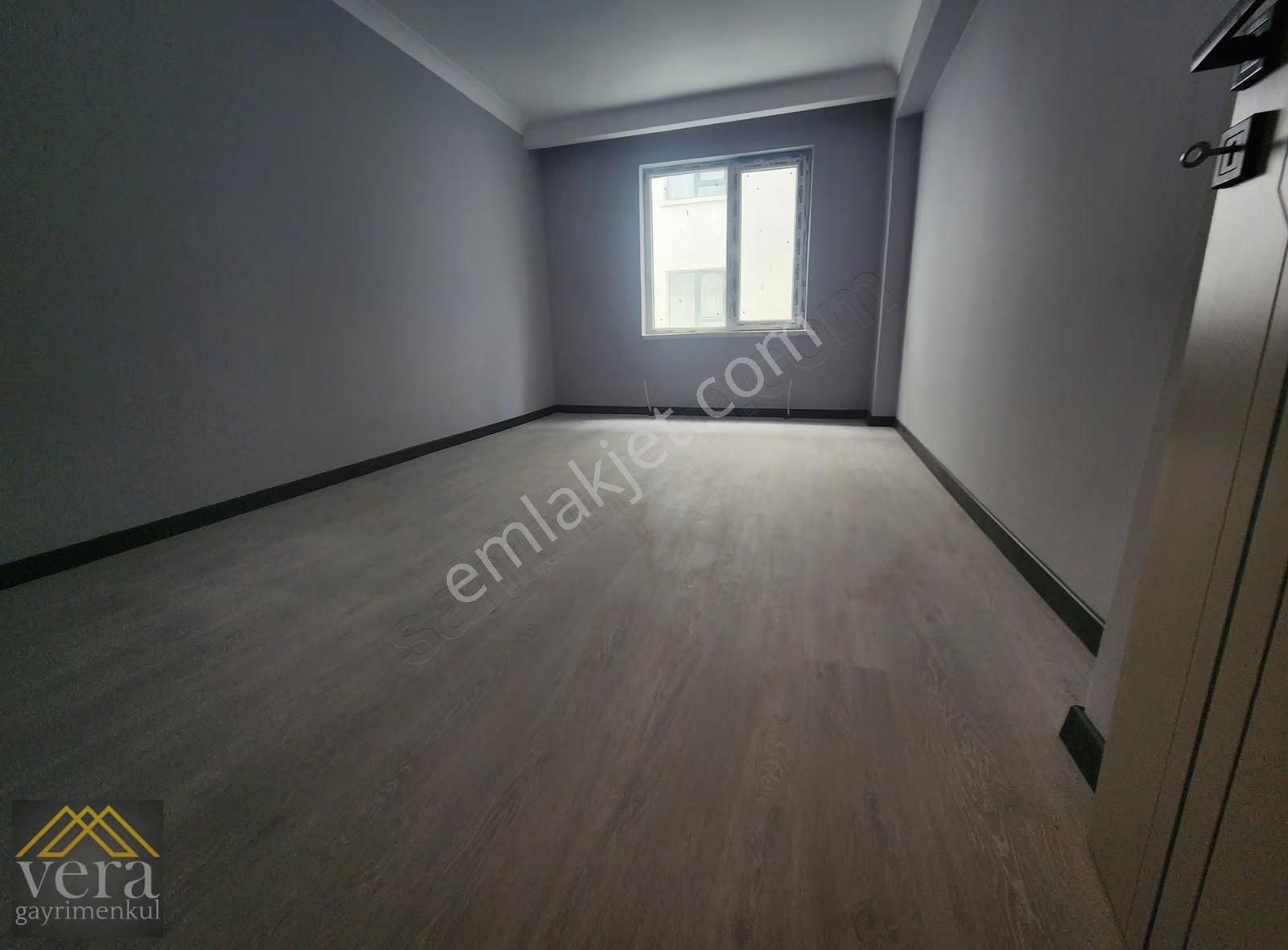 Ergenekon İlkokulu Yakını Full Yapılı 3. Kat Konumunda Sıfır 3+1 - Görsel 12