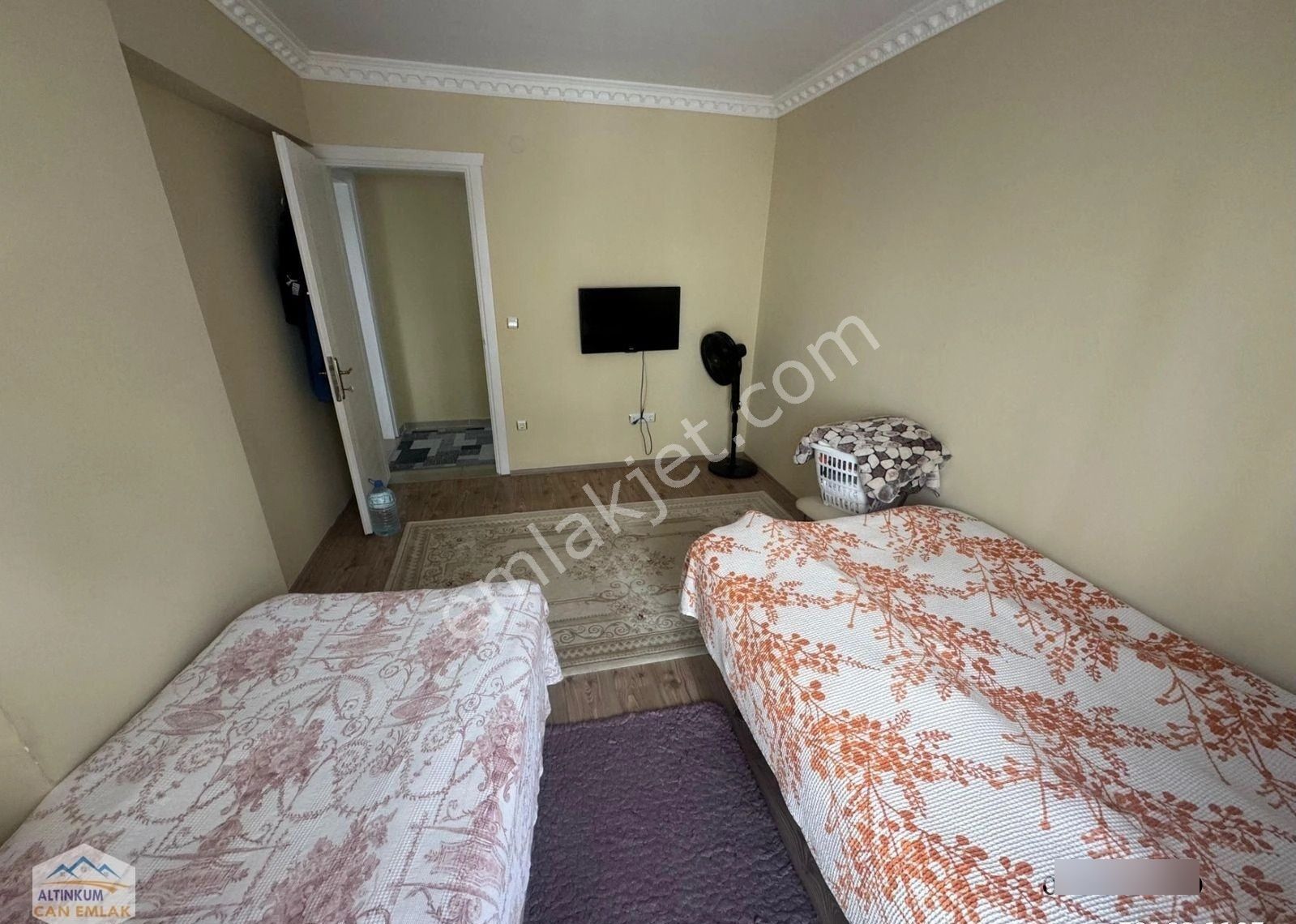 Didim Satılık 3+1 Ayrı Mutfak 140 M2 Çok Geniş Ön Cephe Daire - Görsel 16