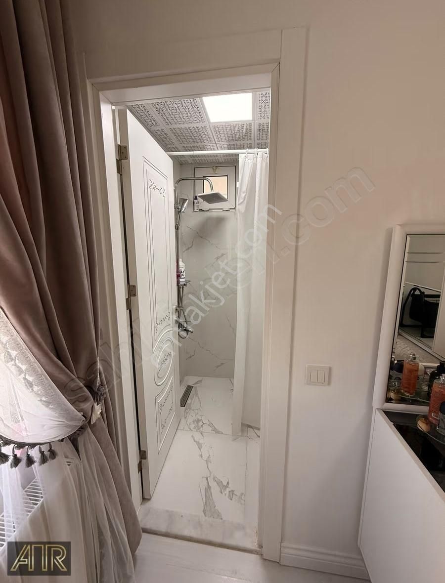 Fener Caddesınde Masrafsız 3+1 Lux Tadılatlı Satılık Daıre - Görsel 30