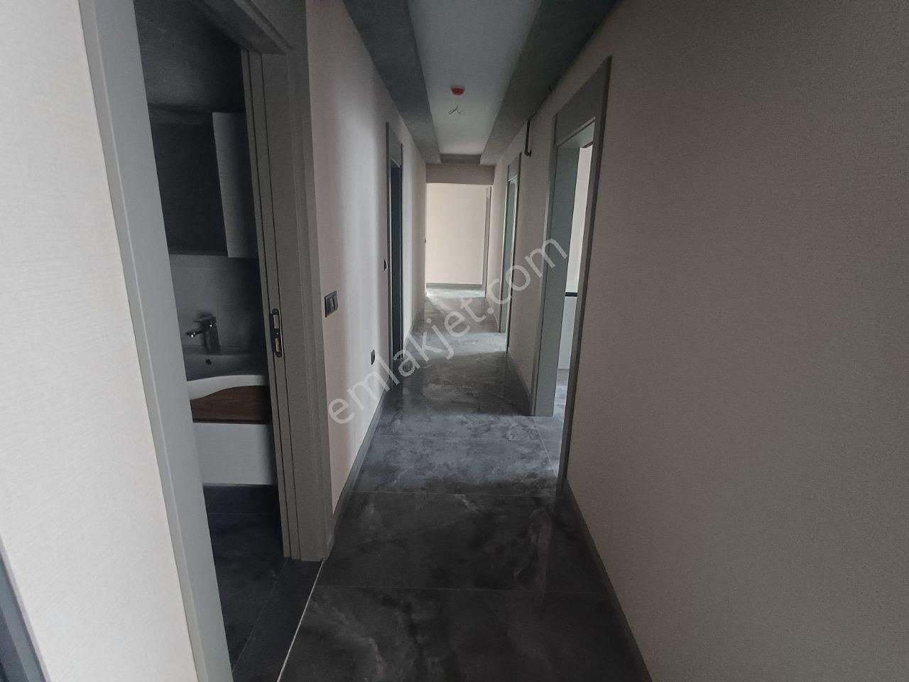 Yenimahalle Susuz'da Geniş Ve Lüks Satılık 4+1 Daire - Görsel 13