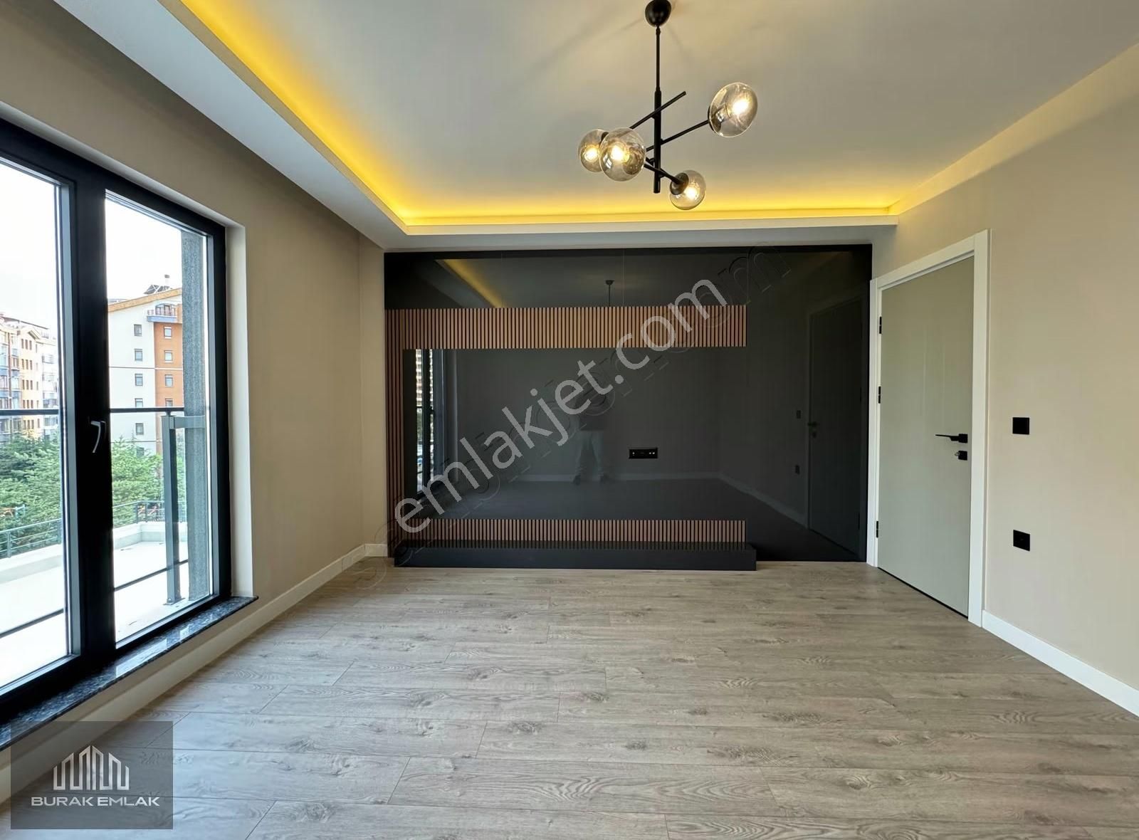 Buraktan Bölgenin En İyi Yapısı, 45m2 Ada Mutfaklı K.garajlı 4+1 - Görsel 17