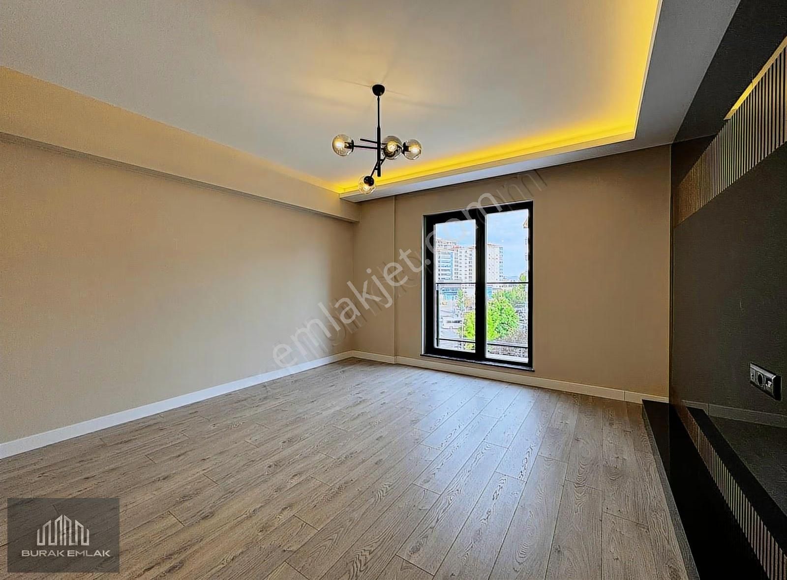 Buraktan Bölgenin En İyi Yapısı, 45m2 Ada Mutfaklı K.garajlı 4+1 - Görsel 15