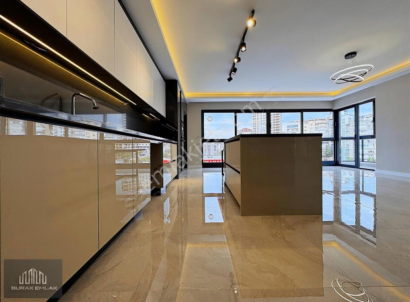 Buraktan Bölgenin En İyi Yapısı, 45m2 Ada Mutfaklı K.garajlı 4+1 - Görsel 20