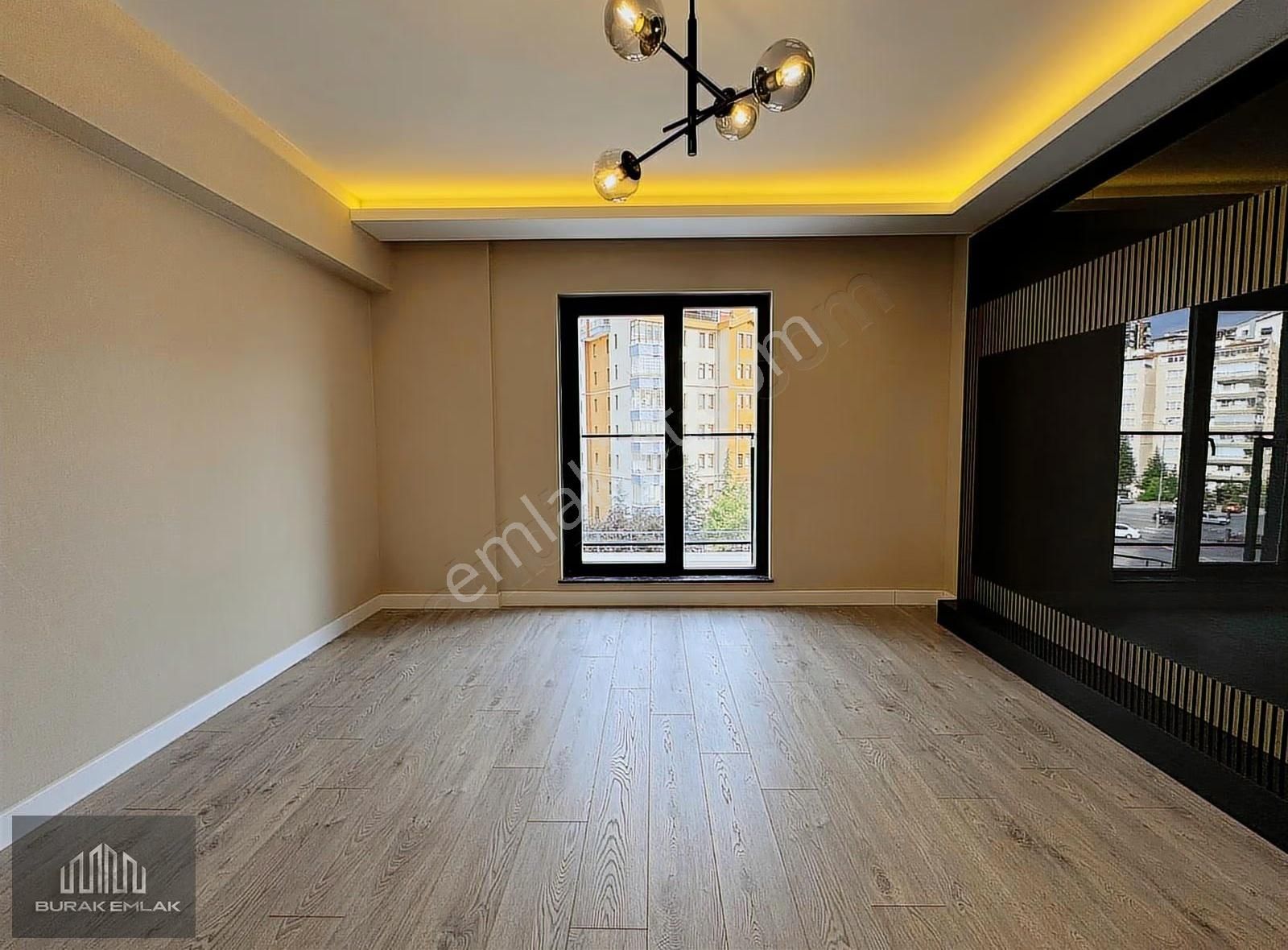 Buraktan Bölgenin En İyi Yapısı, 45m2 Ada Mutfaklı K.garajlı 4+1 - Görsel 5