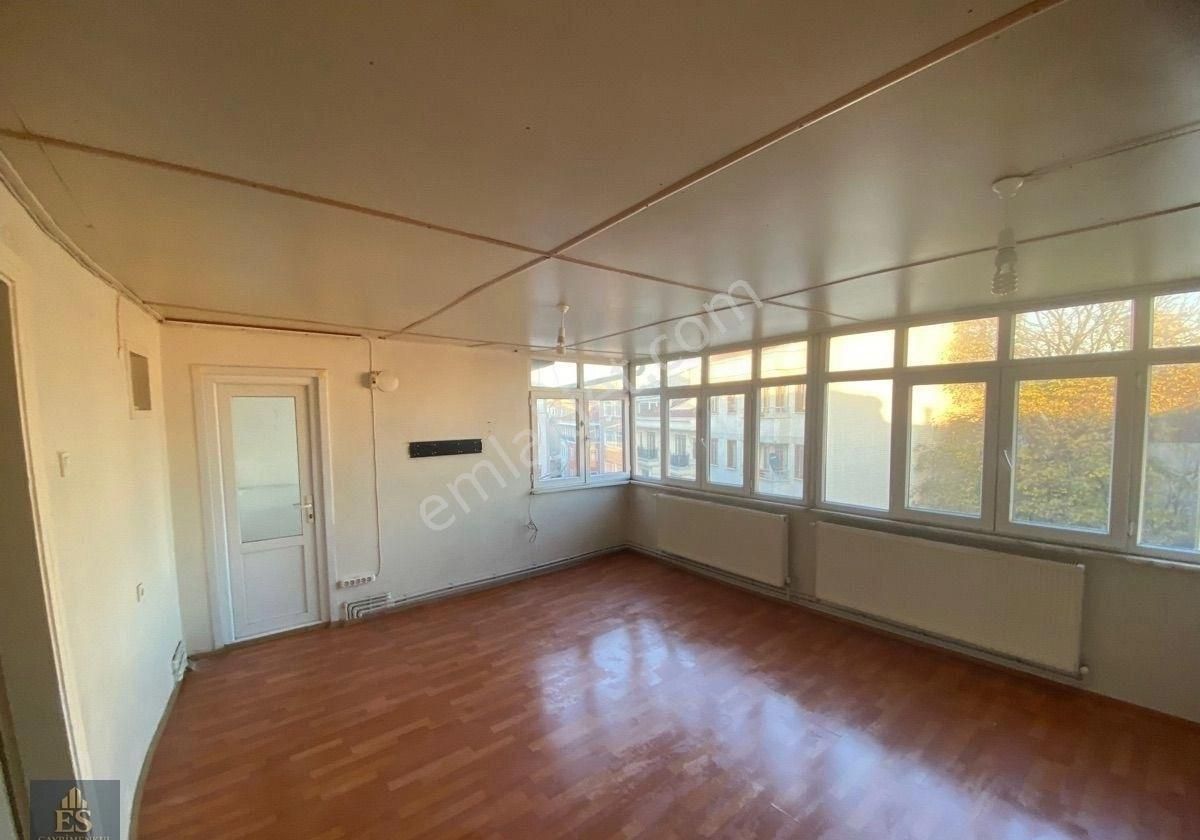 Es Gayrimenkul Cerrahpaşada Satılık Daire - Görsel 2