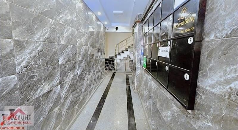 Metroya Yakın Asansörlü Ofis Teras - Görsel 21