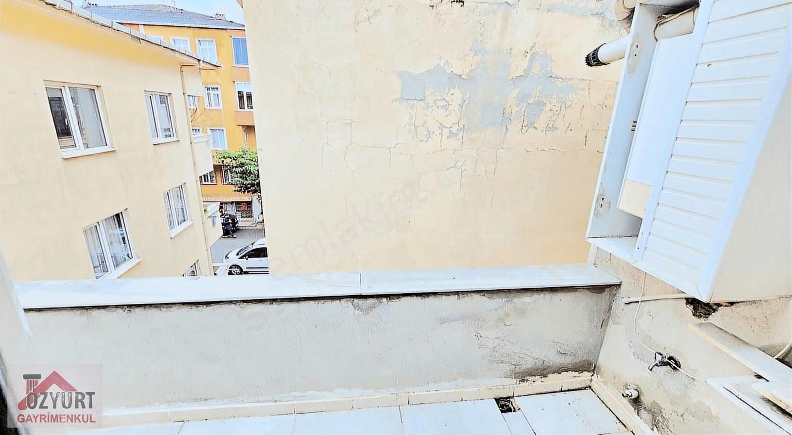 Metroya Yakın 3+1 Kiralık Daire - Görsel 3