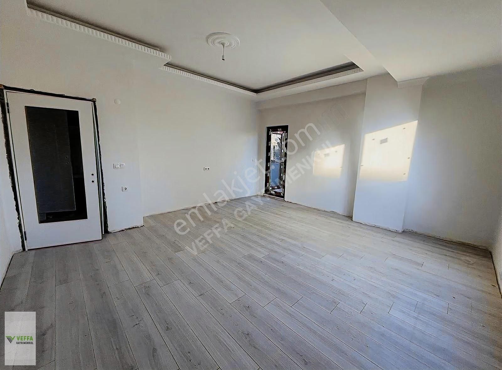 Darıca Sırasöğütlerde Marmaraya Yürüme Mesafesinde 3+1 Ara Kat